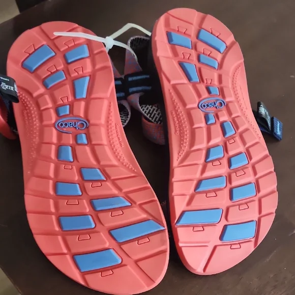 Chaco Youth Y4 Pink Black Z-Strap Sandals | Hiking Outdoor Comfort - Picture 5 of 7